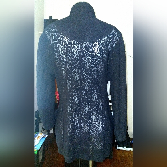 💲IT'S A SALE!! Black Lace Zip-Up Jacket💲 - Picture 2 of 2